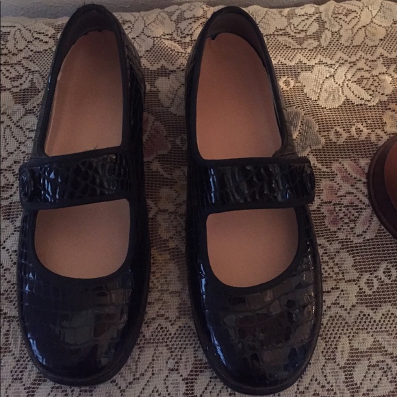 orthopedic dress shoes womens